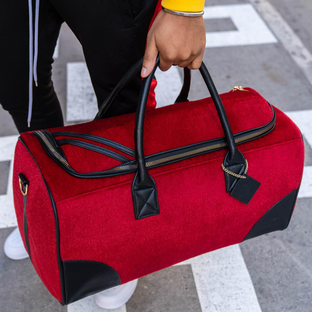 Red Amber Fridge Pony Fur Travel Set